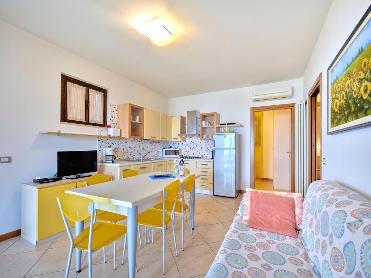 Apartmentsgarda - Canevini Residence Torri Del Benaco Buitenkant foto