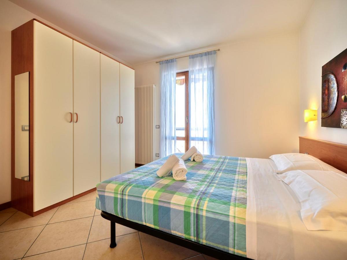 Apartmentsgarda - Canevini Residence Torri Del Benaco Buitenkant foto