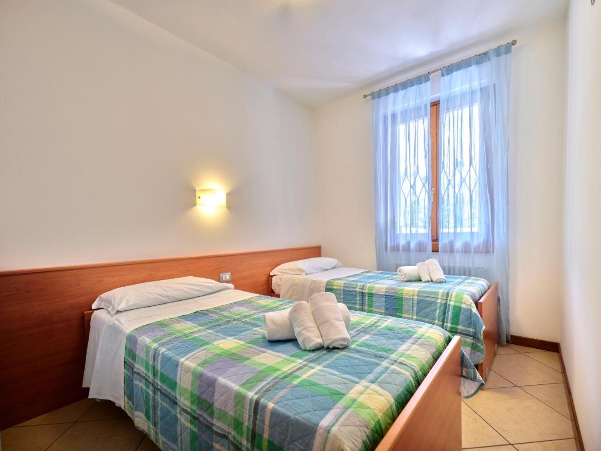 Apartmentsgarda - Canevini Residence Torri Del Benaco Buitenkant foto